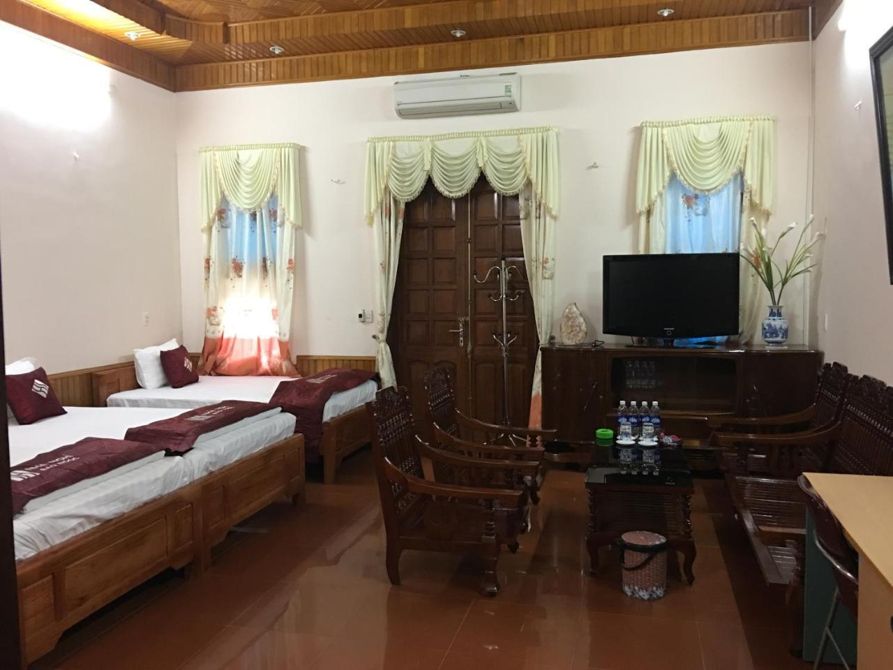 Bao Ngoc Hostel Ha Giang Exterior photo